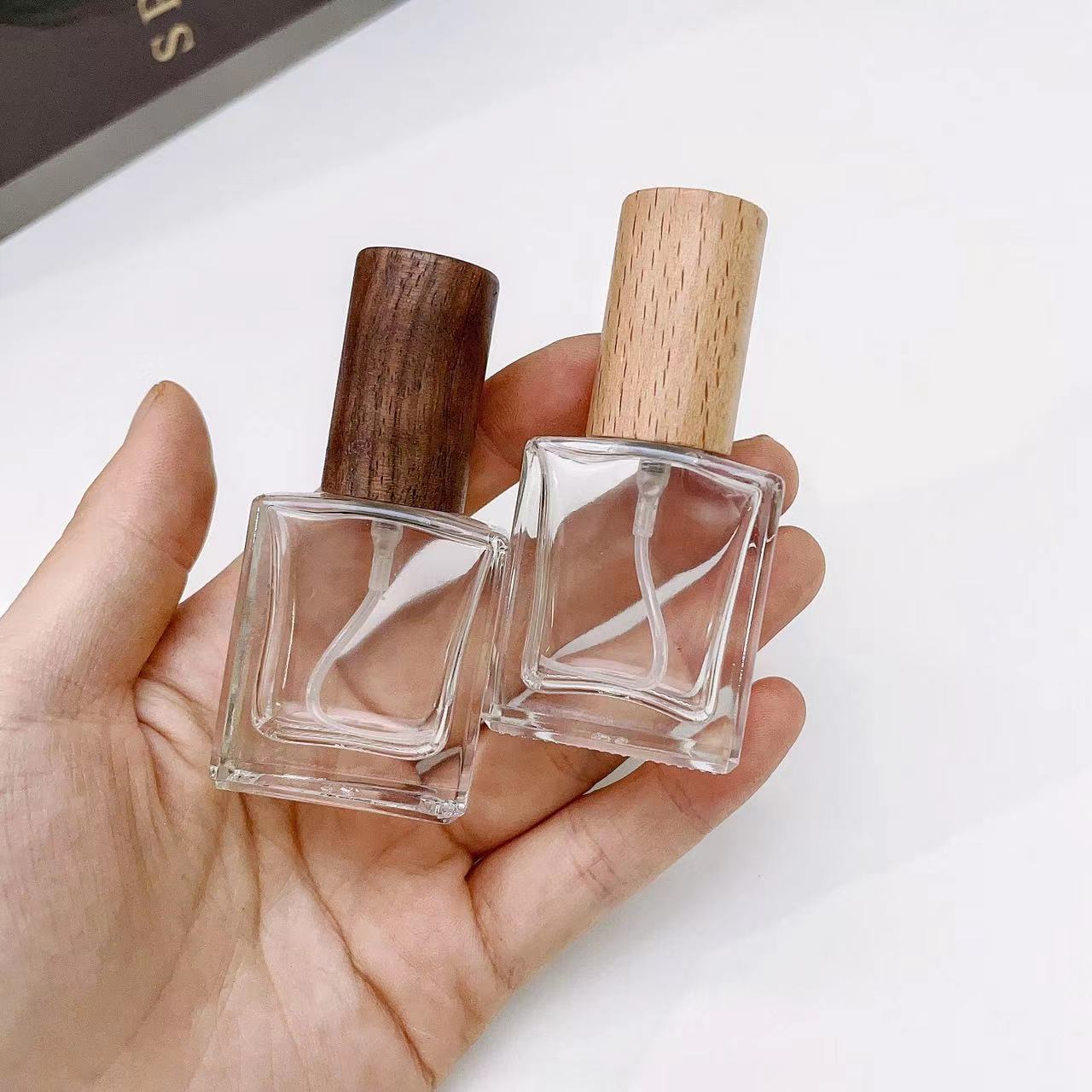 10ml Transparent Thick Glass P - Scent Eliminator Spray review and price